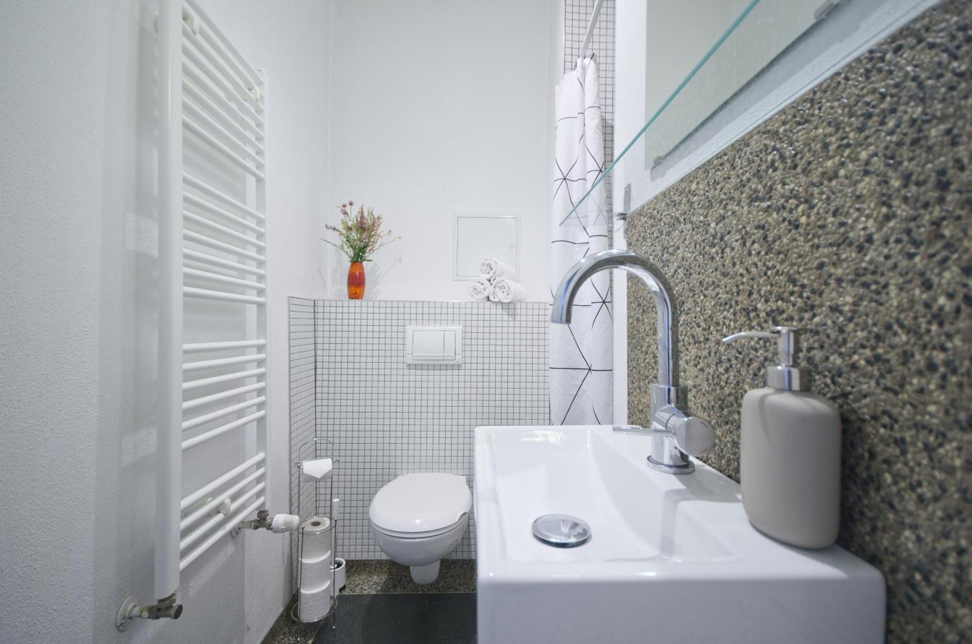 Courtyard Apartment เบอร์ลิน ภายนอก รูปภาพ