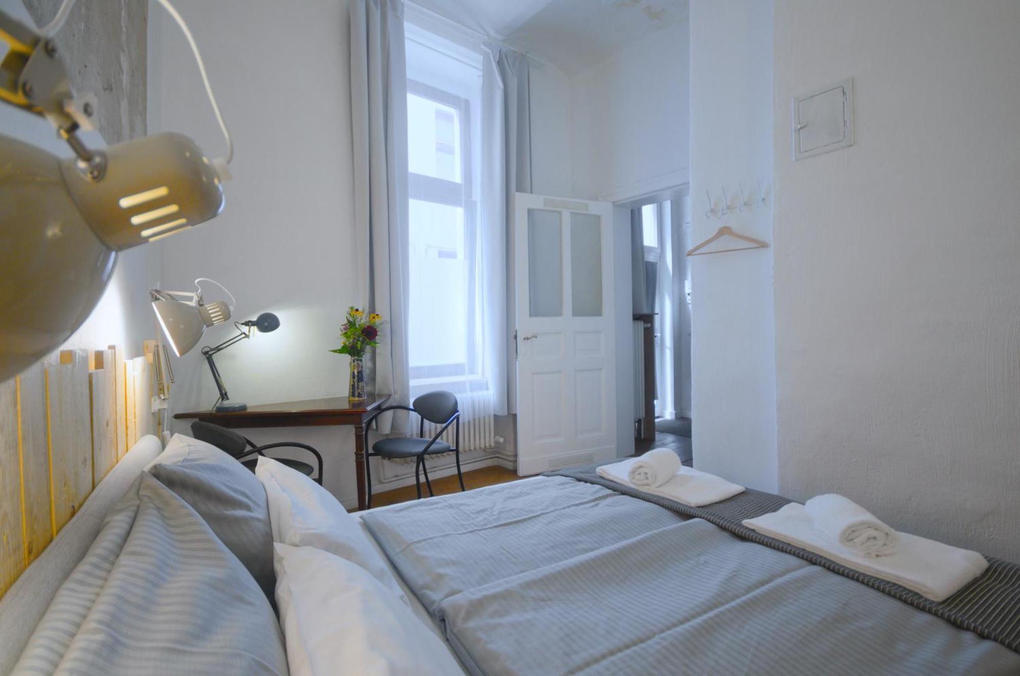 Courtyard Apartment เบอร์ลิน ภายนอก รูปภาพ